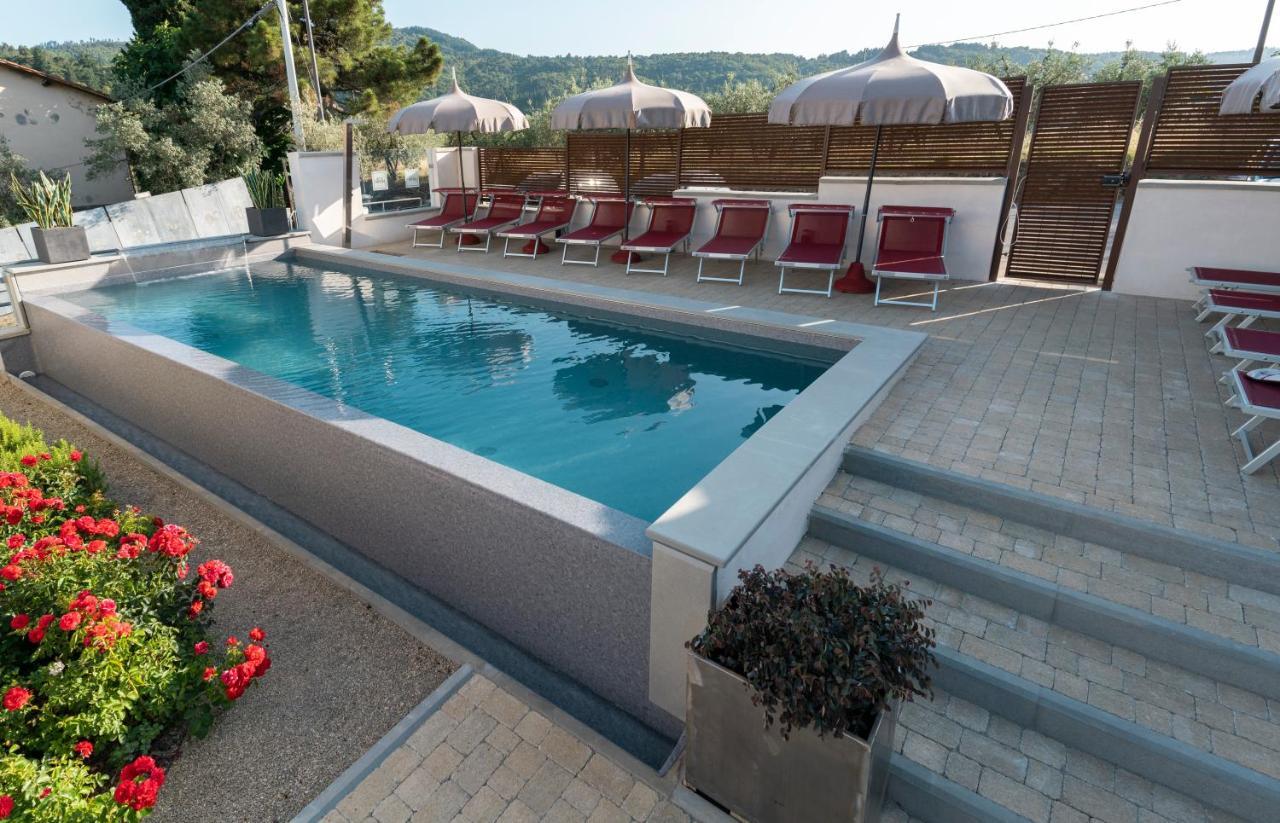 Villa Sassolini Mini Apartament Монтеварки Экстерьер фото